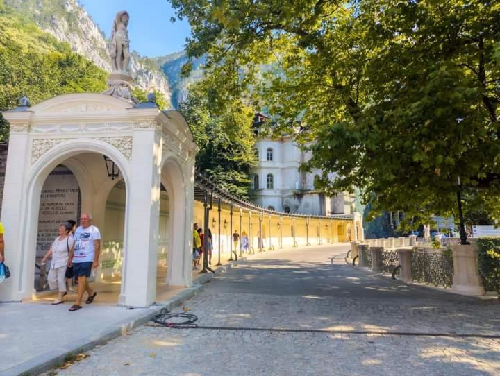 فندق Casa Anne Băile Herculane المظهر الخارجي الصورة